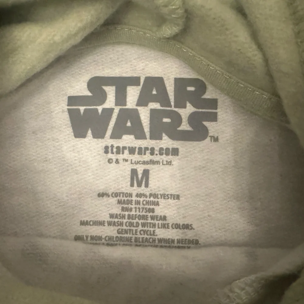 NEW Star Wars kids Youth Pullover Hoodie - We Can Change The Galaxy yoda Medium